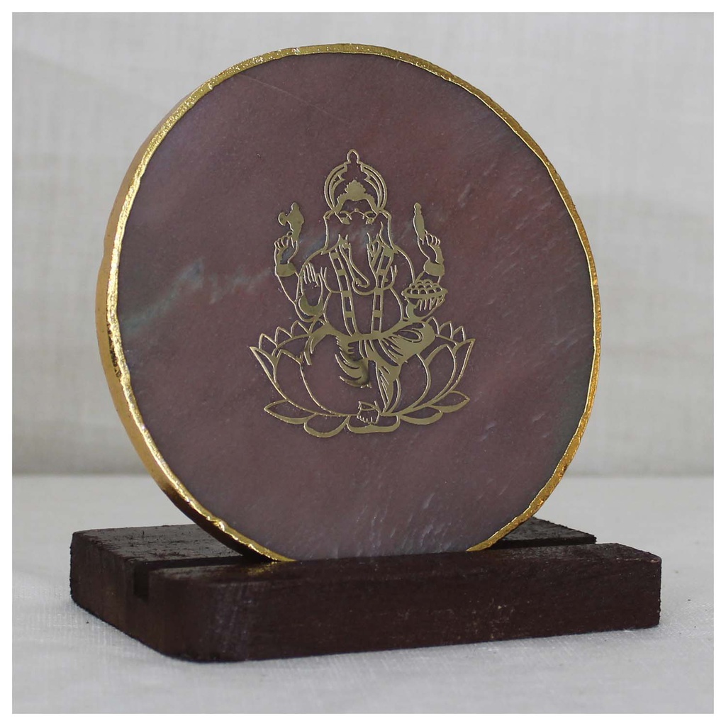 Handcrafted Agate Showpiece