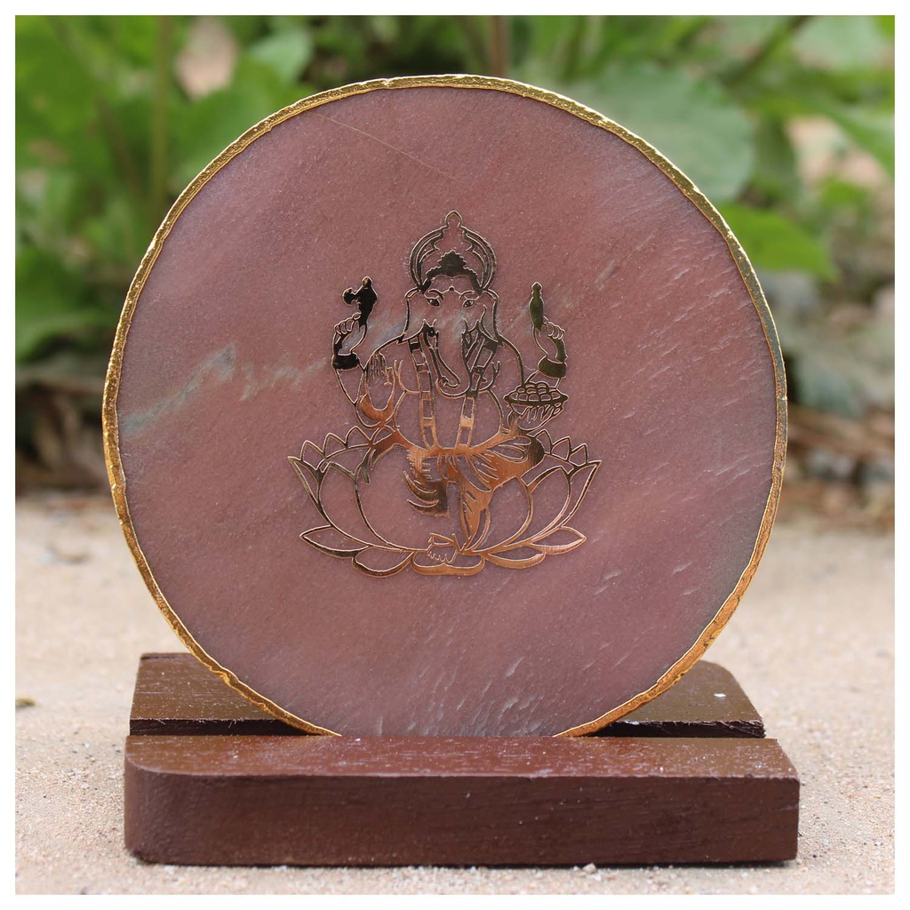 Handcrafted Agate Showpiece