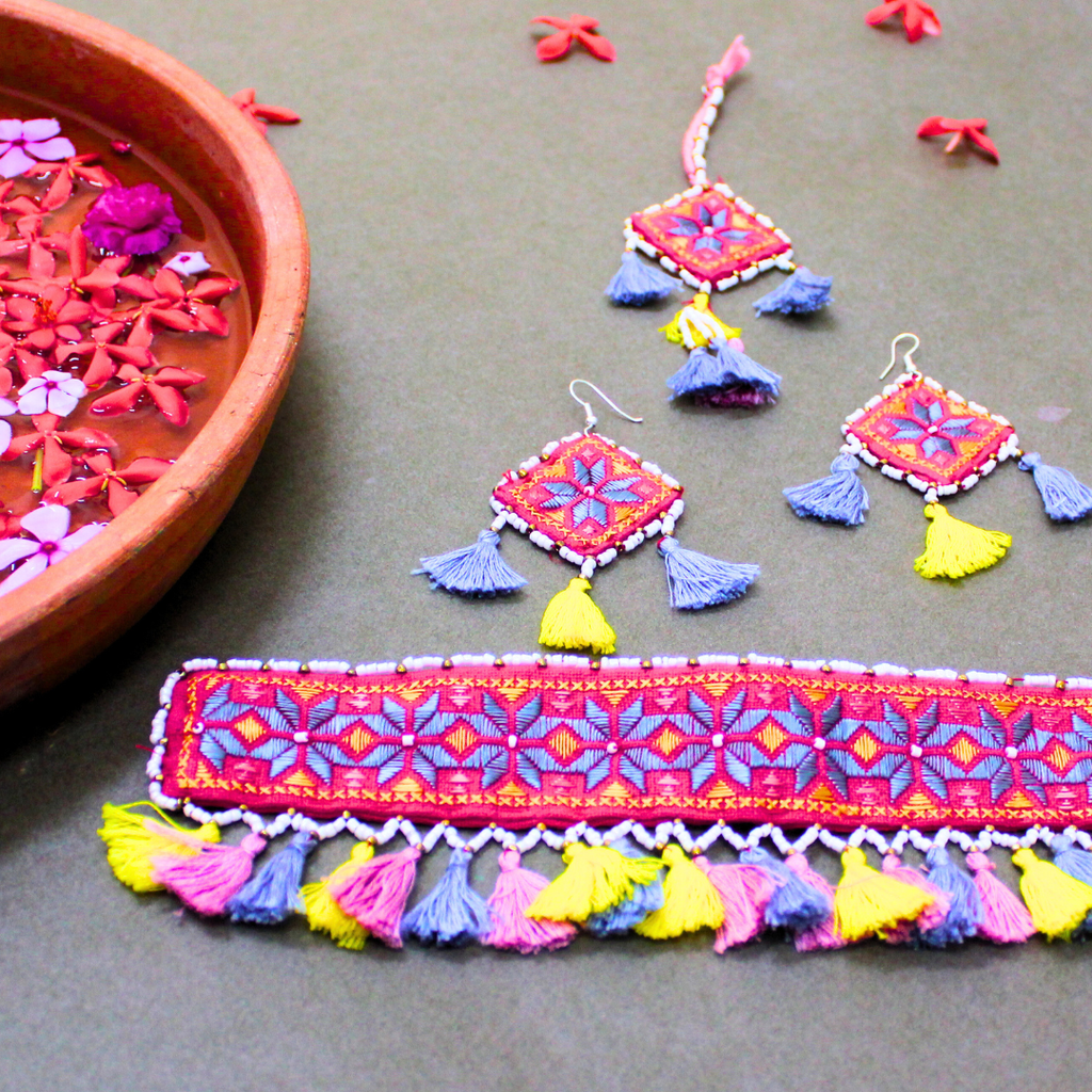 Handmade Choker Necklace Set