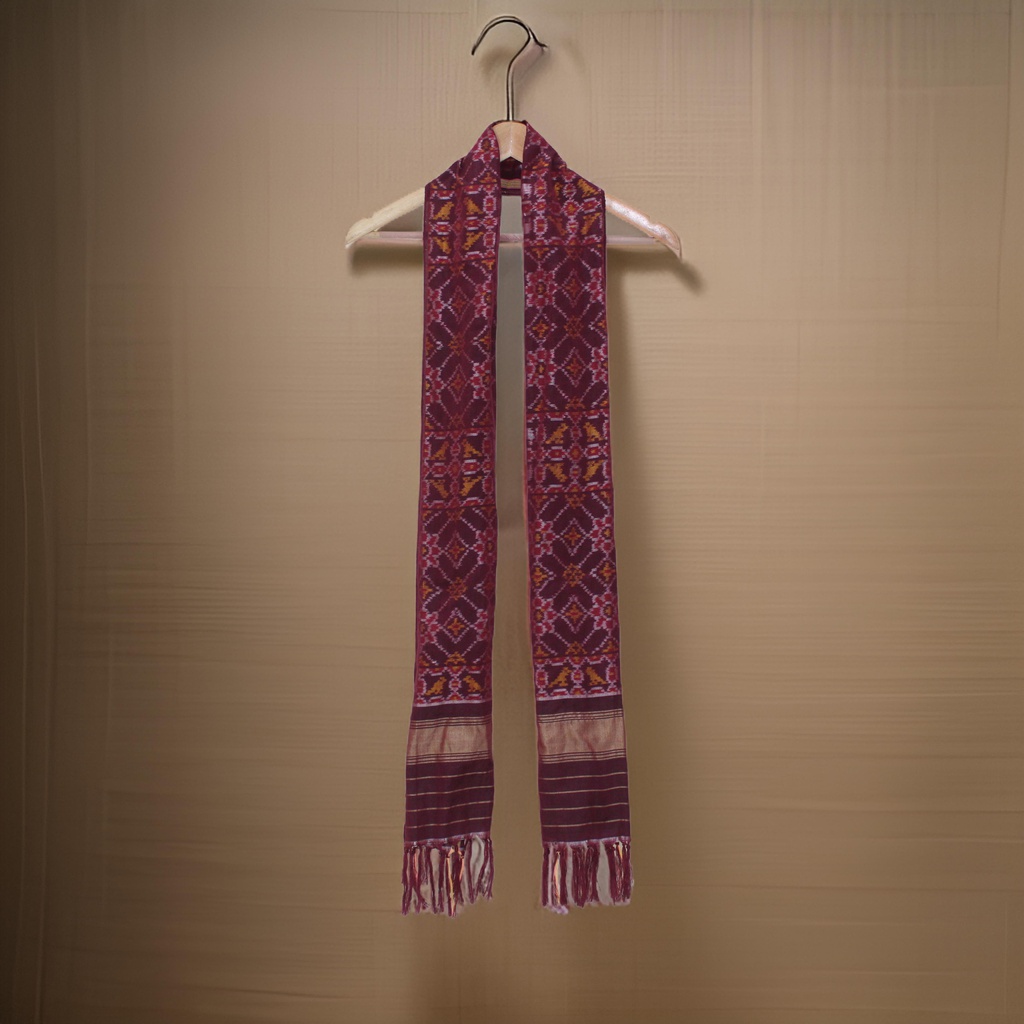 Handloom Single Ikat Patola Silk Stole