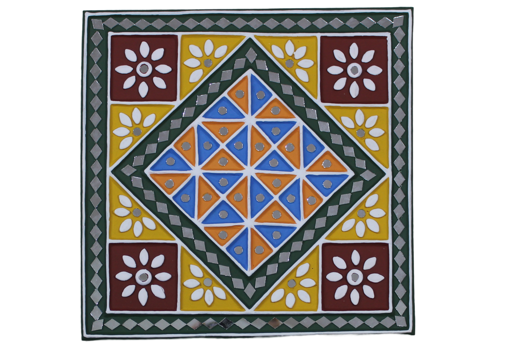 Handcrafted Leaf Design Mud Work Wall Hanging