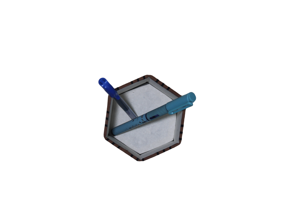 Handmade Foldable Pen Stand