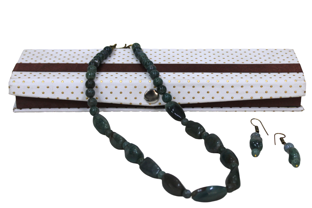 Handmade Semi Precious Stone Necklace Set