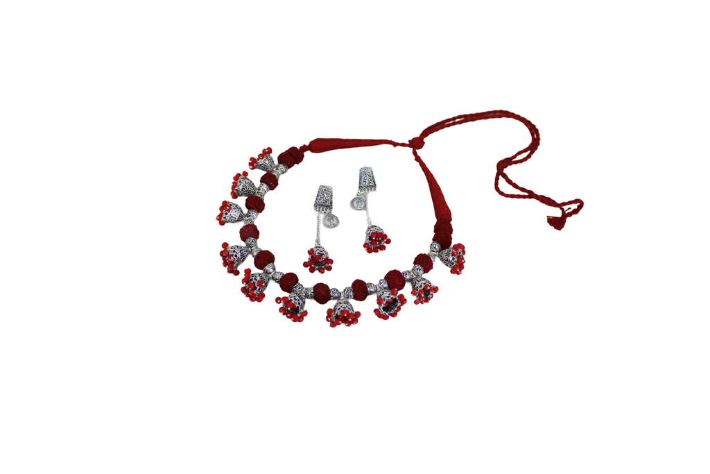 Handcrafted Threaded Silver Oxidized Necklace Set