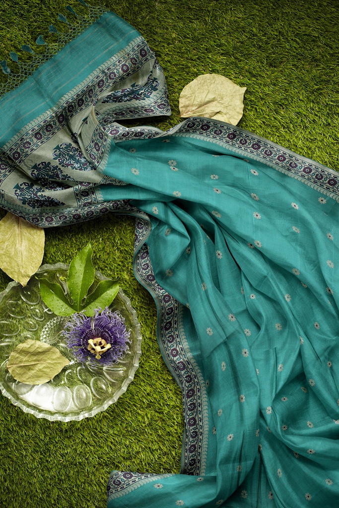 Handwoven Royal Blue Ashavali Saree with Traditional Zari Border