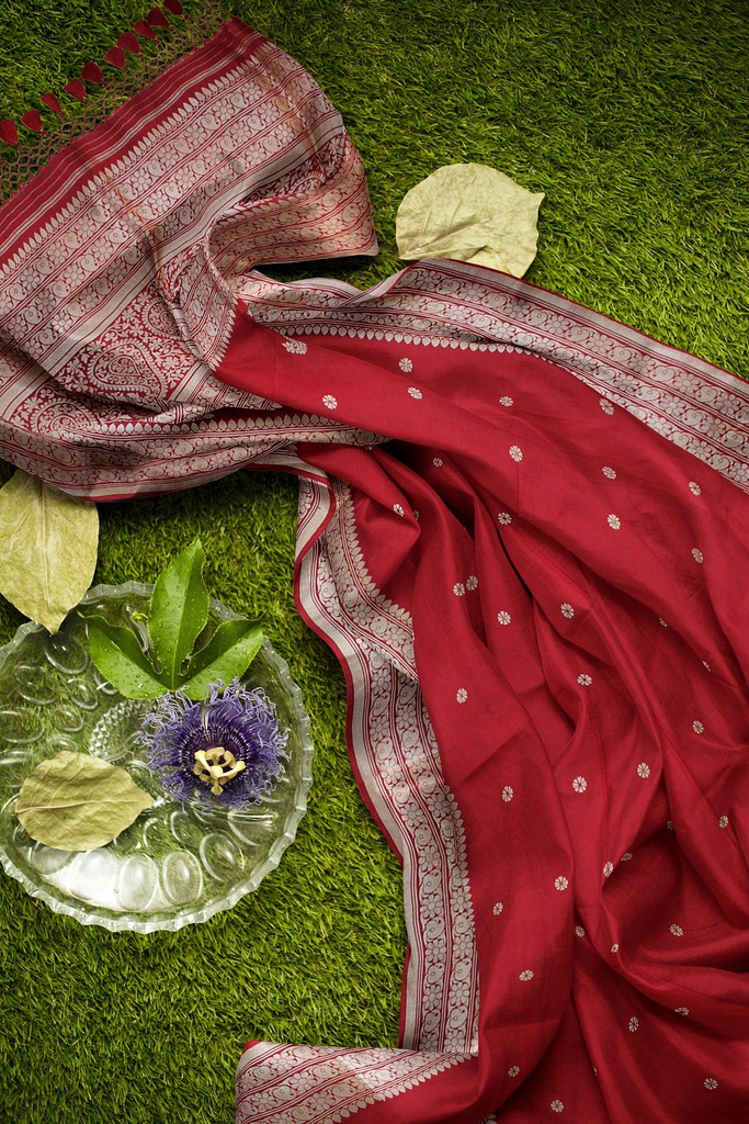 Handwoven Royal Blue Ashavali Saree with Traditional Zari Border
