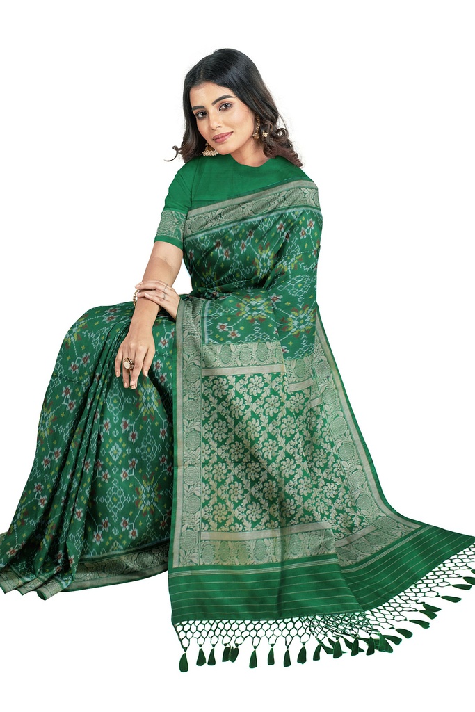 Handcrafted Ashavali Saree with Artistic Woven Design