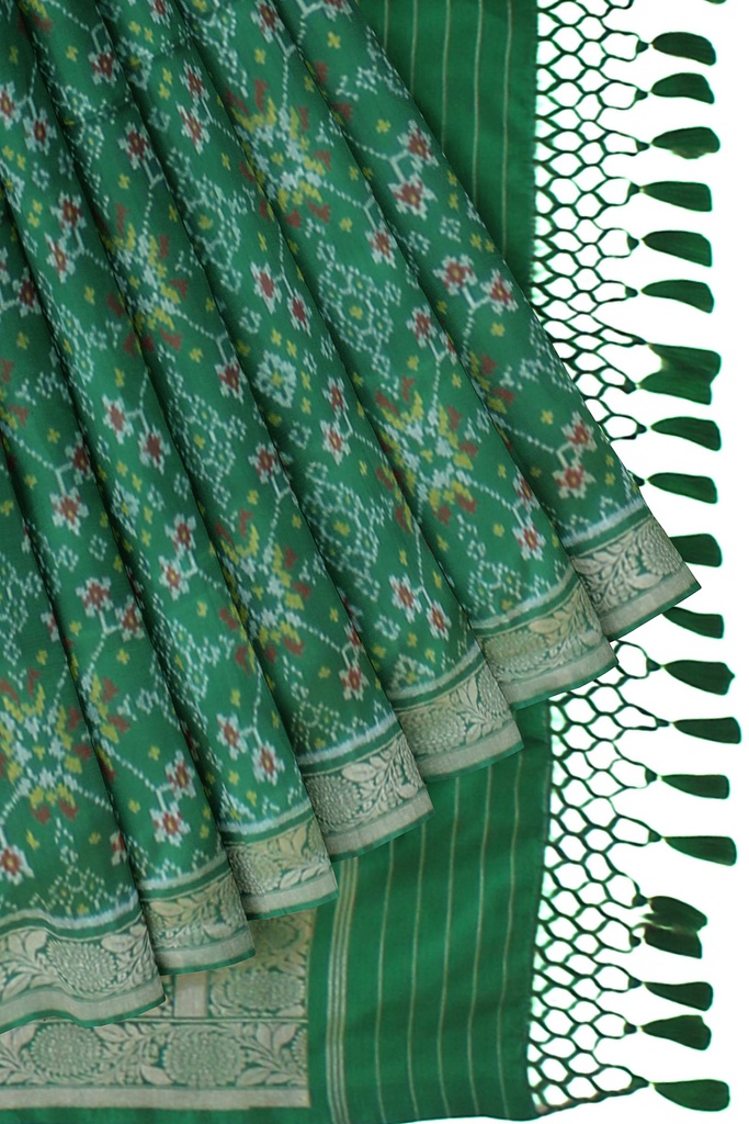 Handcrafted Ashavali Saree with Artistic Woven Design