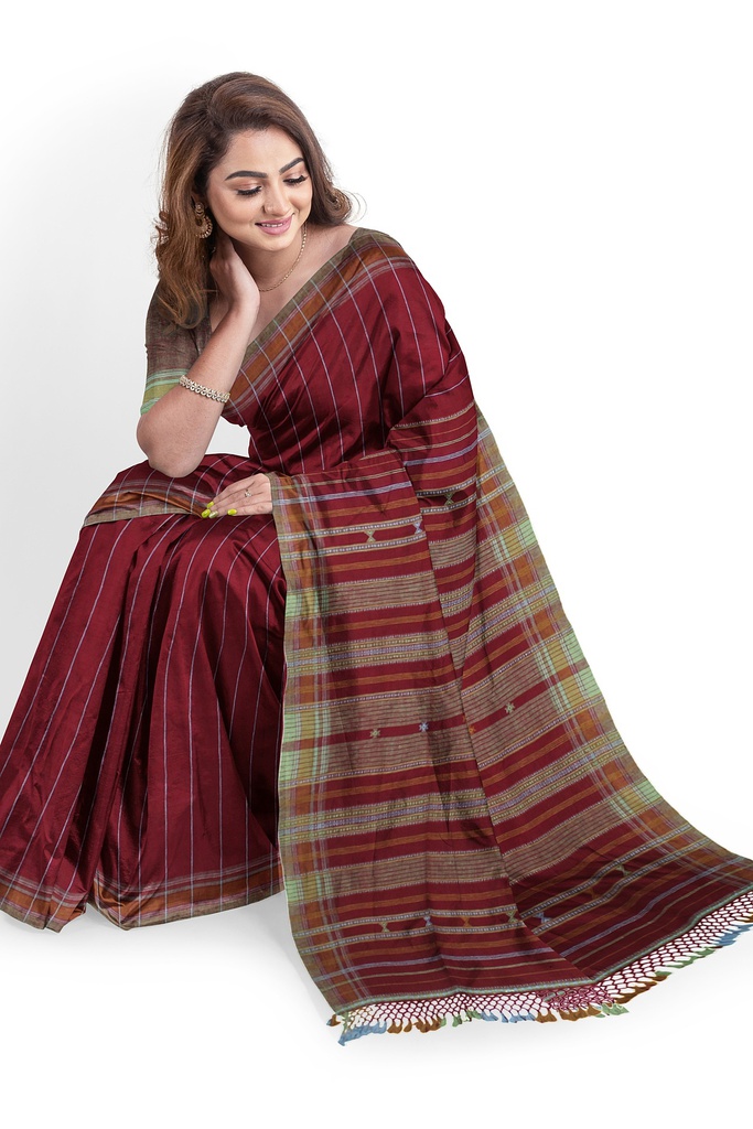 Handwoven Kala Cotton Bhujodi Saree