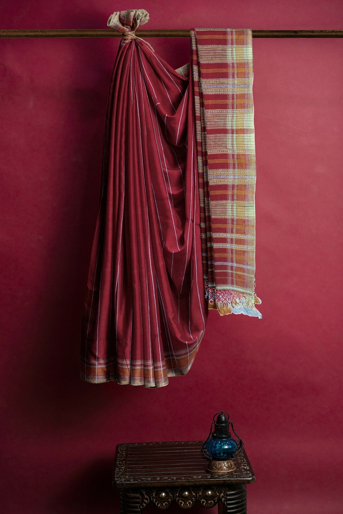 Handwoven Kala Cotton Bhujodi Saree