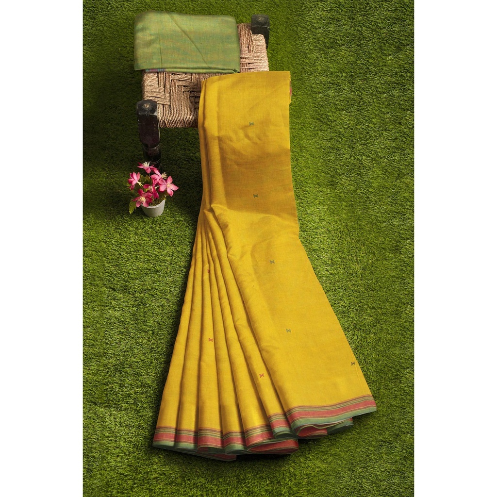 Handwoven Kala Cotton Bhujodi Saree