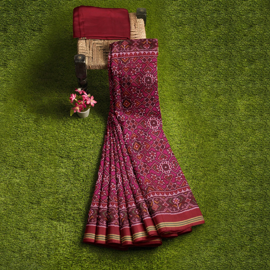 Hancrafted Semi Ikat Silk Patola Saree