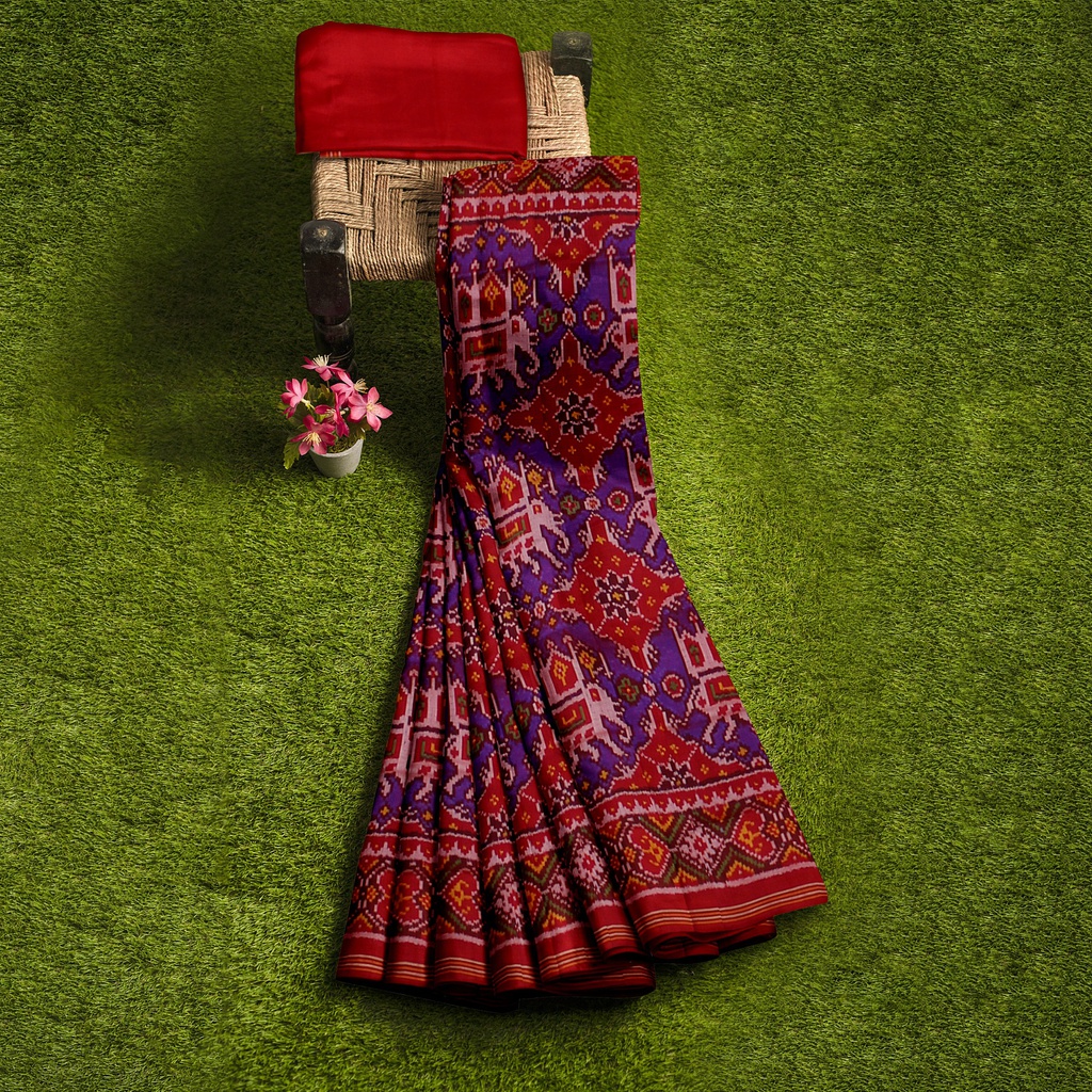 Hancrafted Semi Ikat Silk Patola Saree