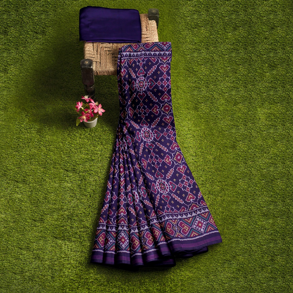 Hancrafted Semi Ikat Silk Patola Saree