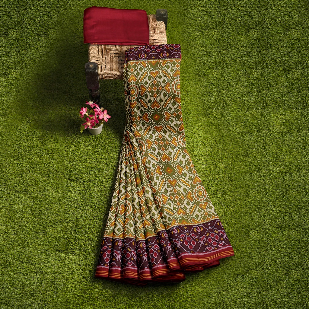 Hancrafted Semi Ikat Silk Patola Saree