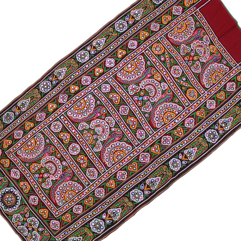 Multicolor Hand Embroidered Wall Hangings/Decor