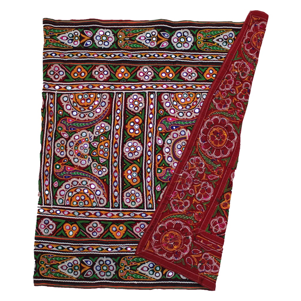 Multicolor Hand Embroidered Wall Hangings/Decor
