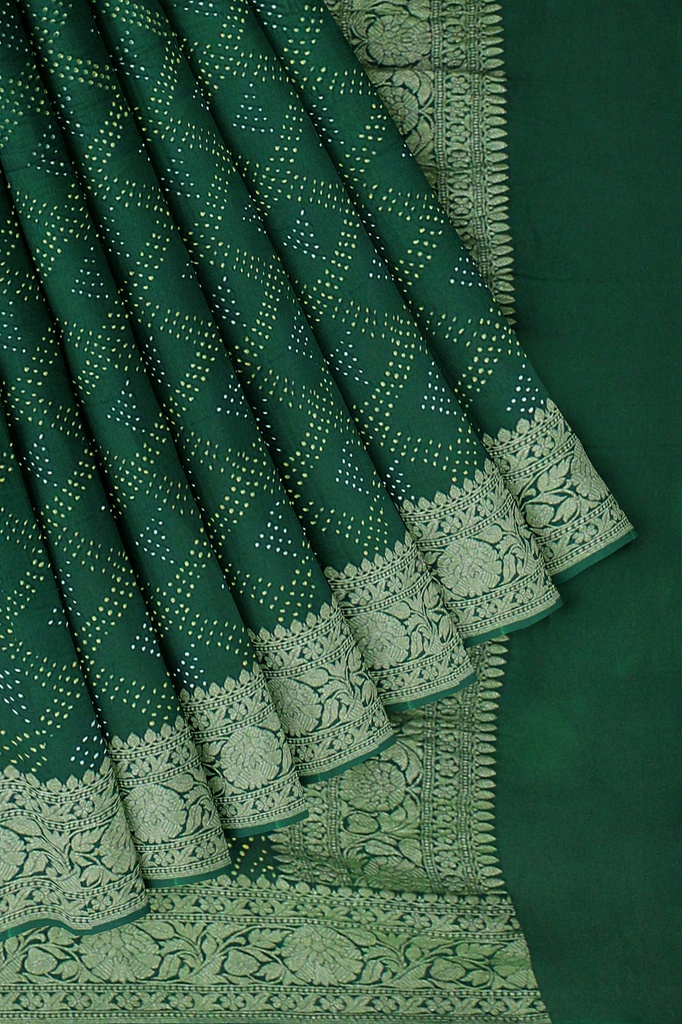 Green Georgette Banarasi Hand Dyed Bandhani Saree