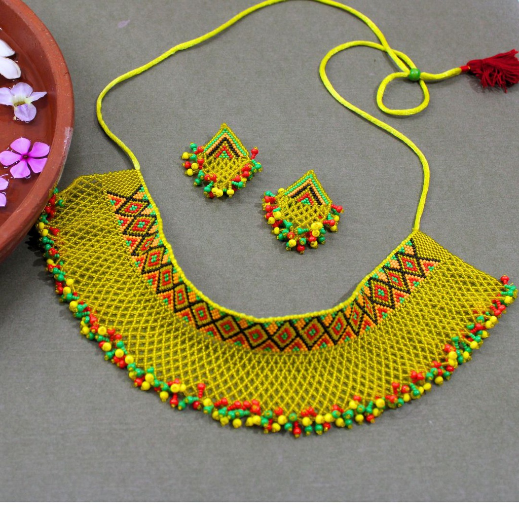 Handmade Beaded Choker Necklace Set