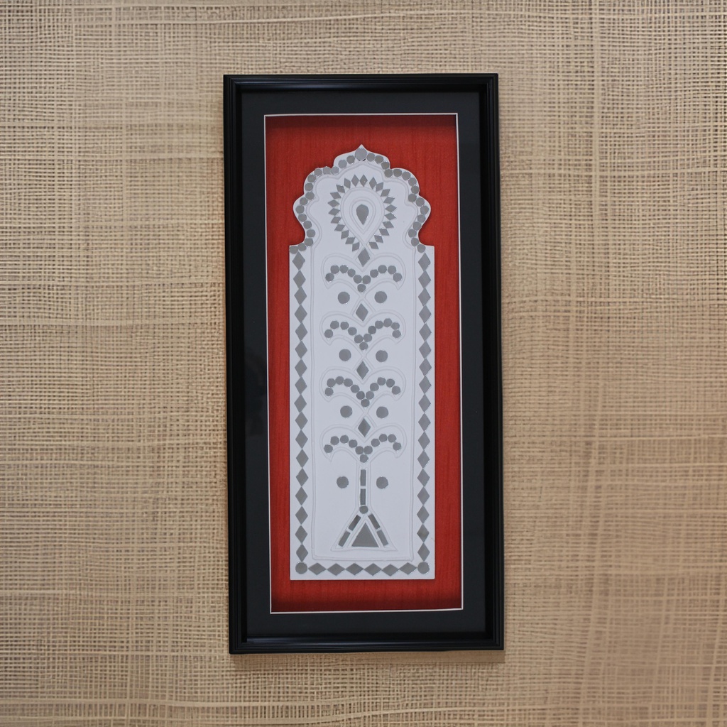 Handcrafted Mud &amp; Mirror Work Wall Hanging / Frame