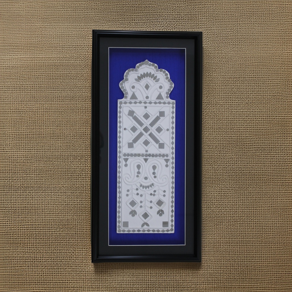 Handcrafted Mud &amp; Mirror Work Wall Hanging / Frame