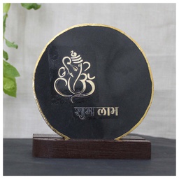 [GGCASP07] Handcrafted Agate Coaster Loard Ganesha with Wooden Stand
