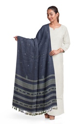 [GGCHS09] Handwoven Woolen Shawl