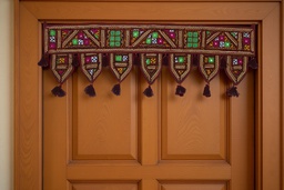 [GGCKEDT18] Handcrafted Kutchi Embroidered Door Toran